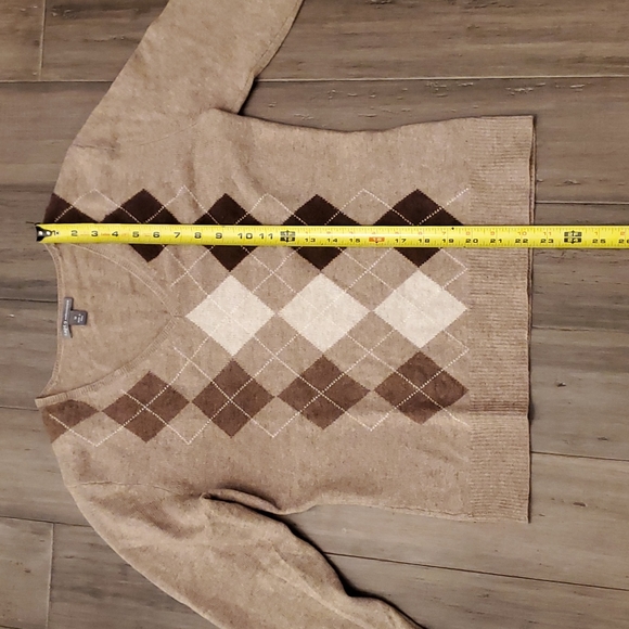 Apt. 9 argyle v-neck cashmere sweater - Picture 6 of 6